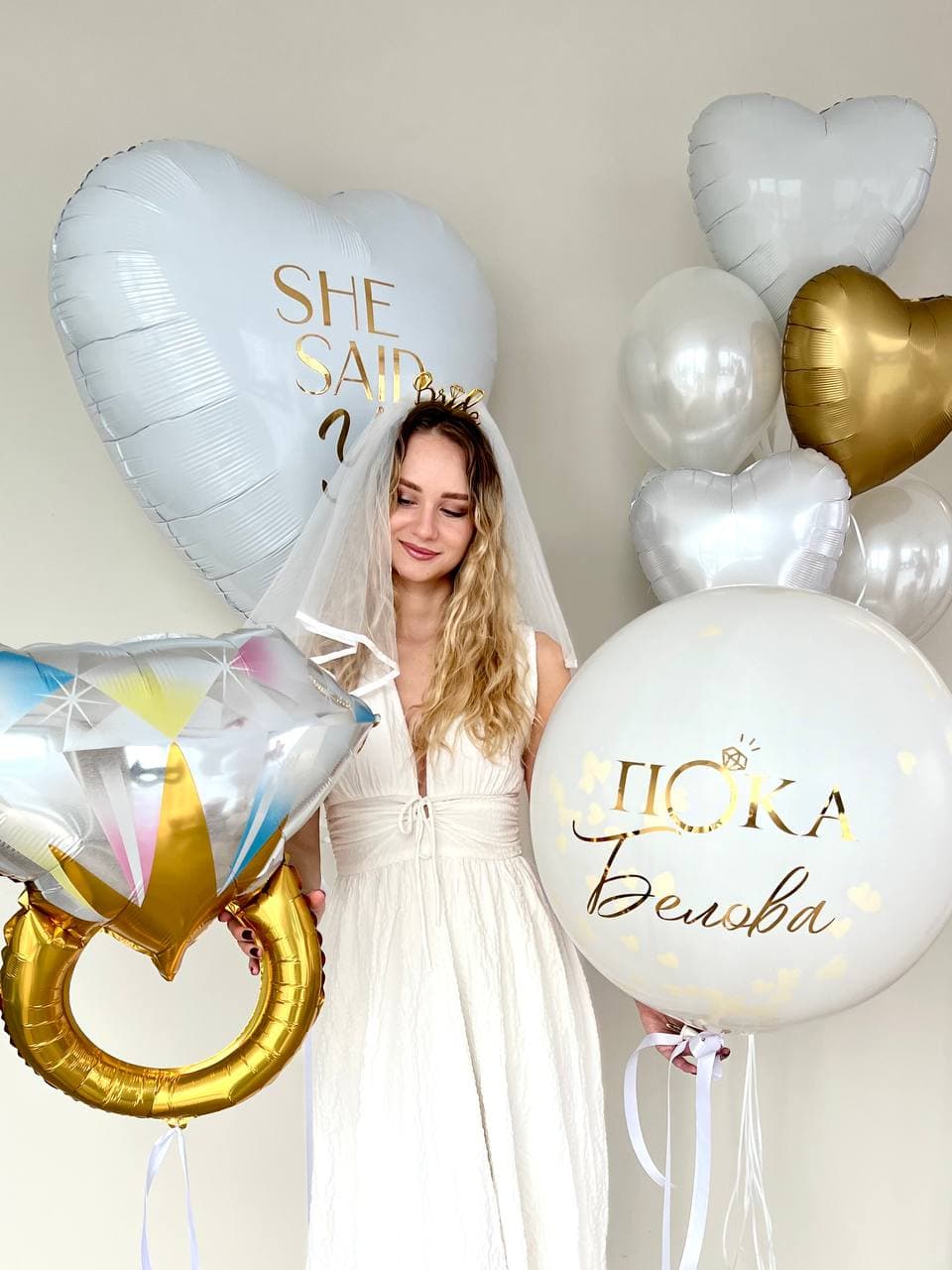 Композиция из шаров «Девичник в белом»