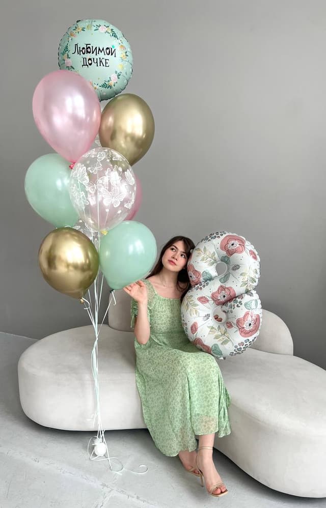 Композиция из шаров «Доченьке» Композиция из шаров «Доченьке»