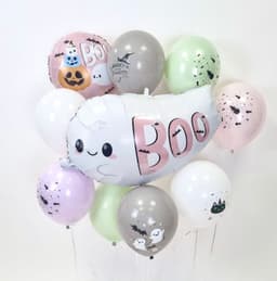 Композиция из шаров на грузах «Милое приведение»