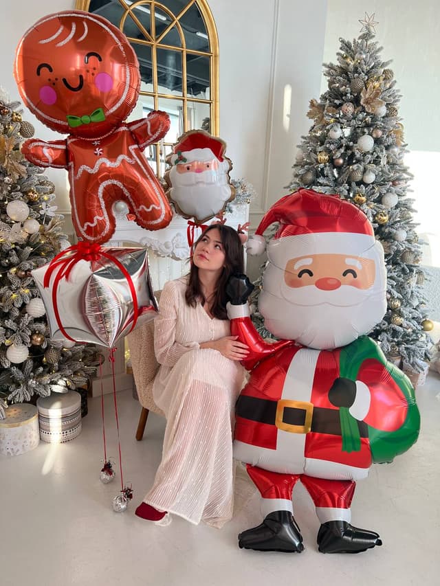 Композиция из Шаров на грузах «Пряники и подарки» Композиция из Шаров на грузах «Пряники и подарки»