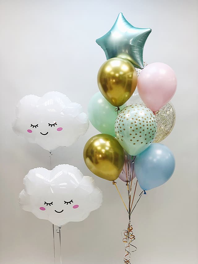 Композиция из шаров "Облачка" Композиция из шаров "Облачка"