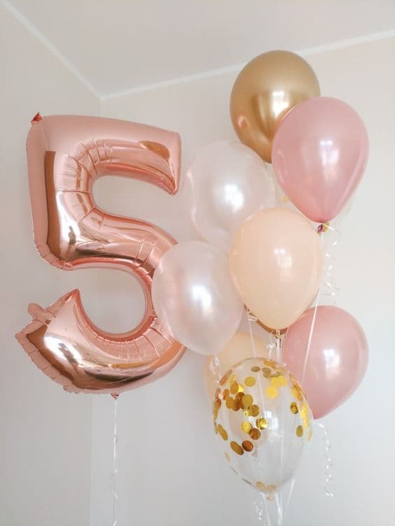 Композиция из шаров "Пудровый" Композиция из шаров "Пудровый"