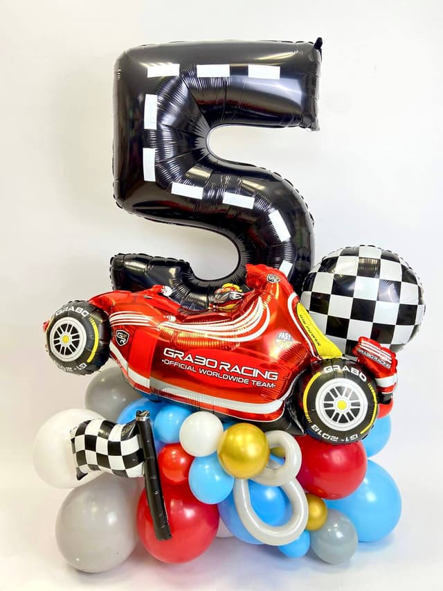 Композиция из шаров с воздухом «Гонка» Композиция из шаров с воздухом «Гонка»