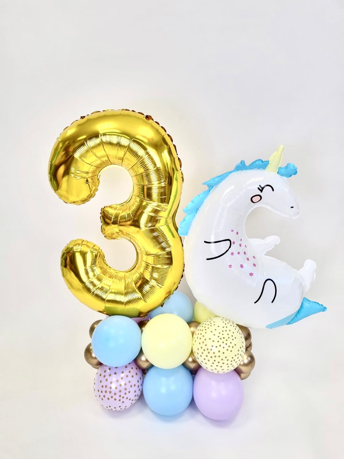 Композиция из шаров с воздухом "Малыш Единорог"
