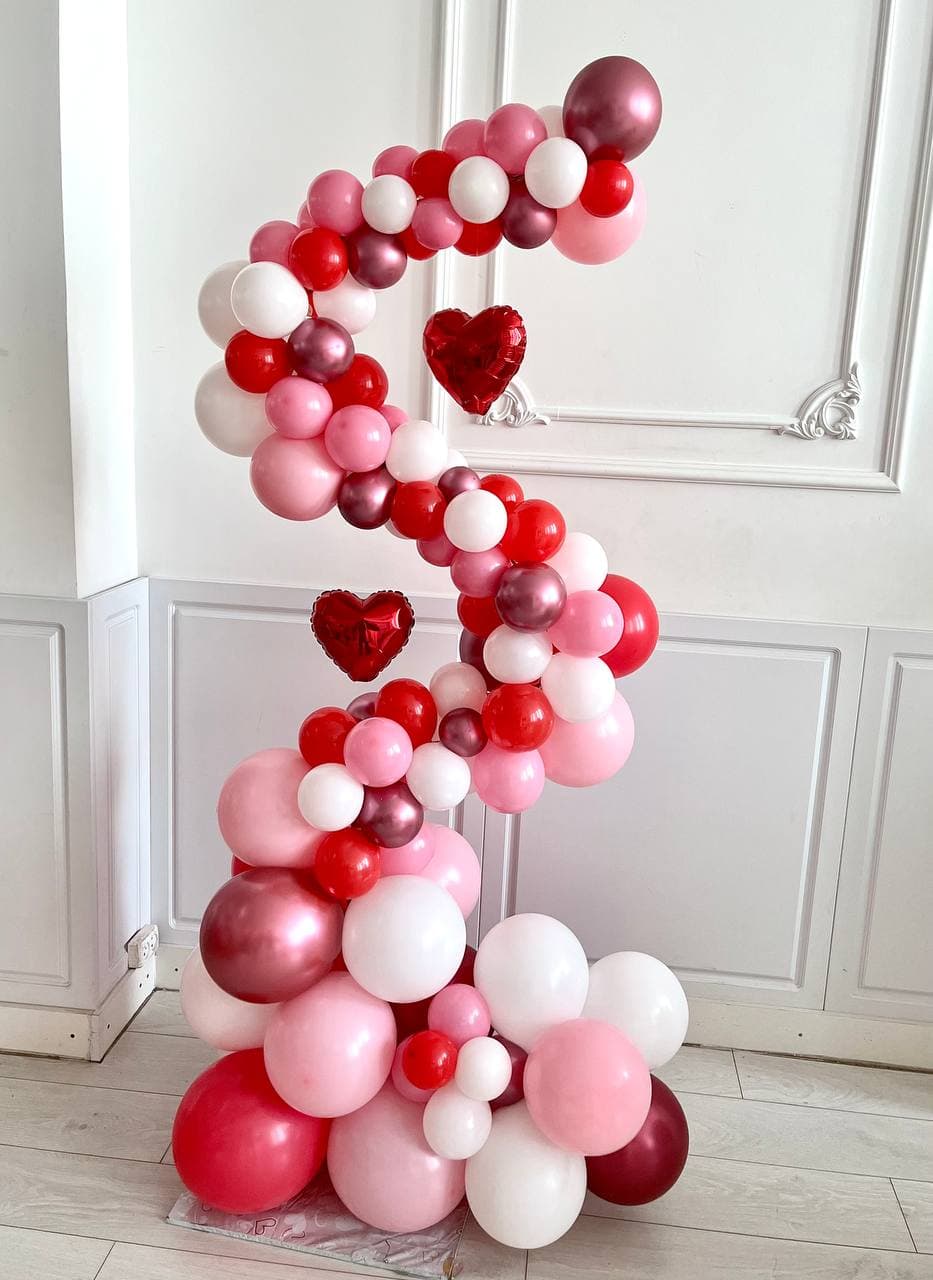 Композиция из шаров с воздухом «Сердечко»