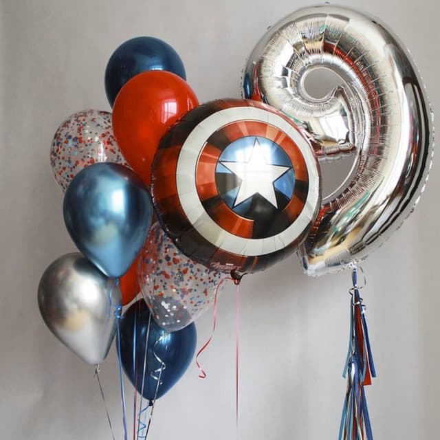 Композиция из шаров "Щит Капитана Америки" Композиция из шаров "Щит Капитана Америки"