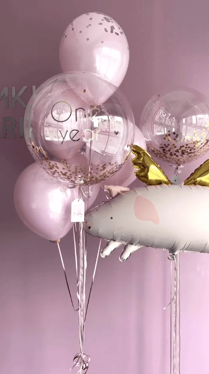 Композиция из шаров "Свинка"