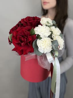 Стильная композиция "Рандеву"