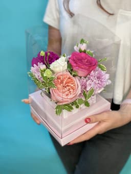 Композиция в прозрачном боксе №2