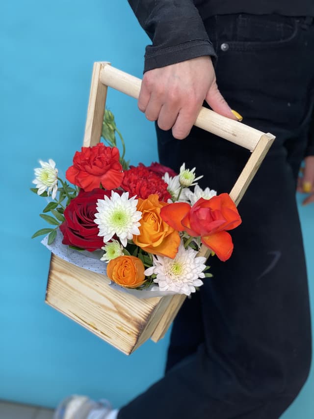 Композиция в ящике "Bright color" Композиция в ящике "Bright color"