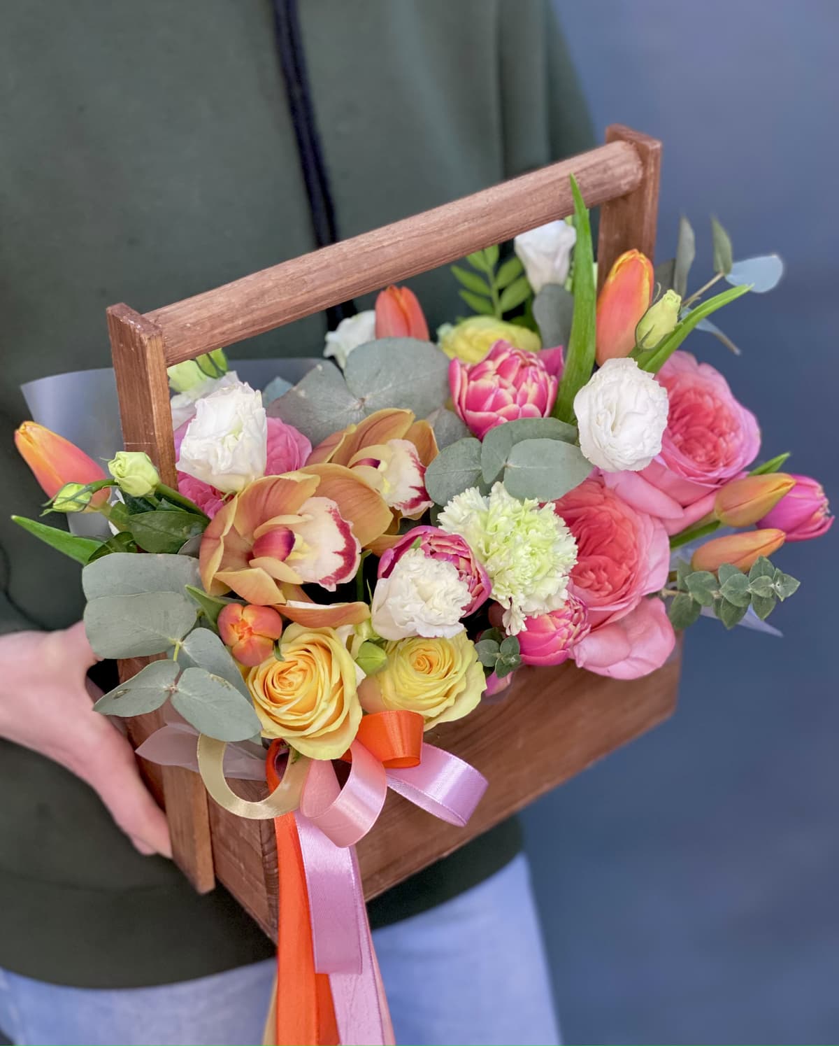 Композиция в ящике "Spring sun"