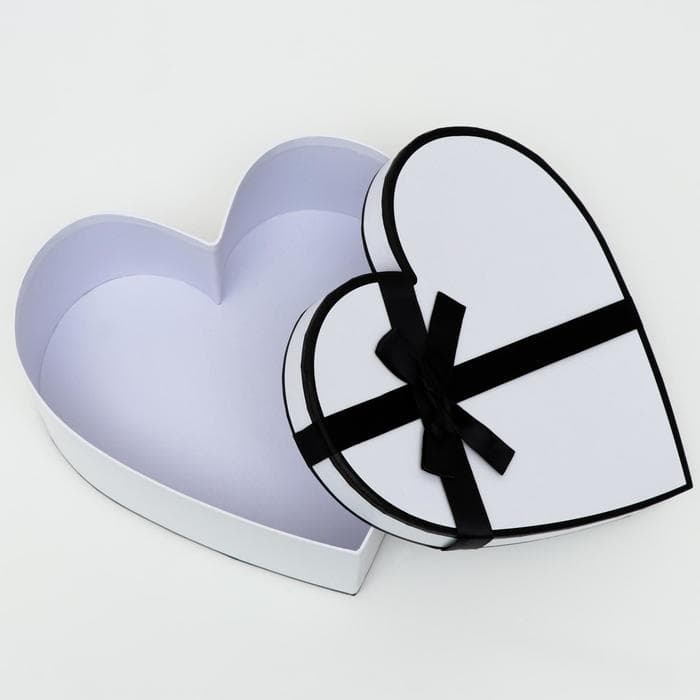 Коробка  "Сердца" , 26 x 25 x 9.5 см