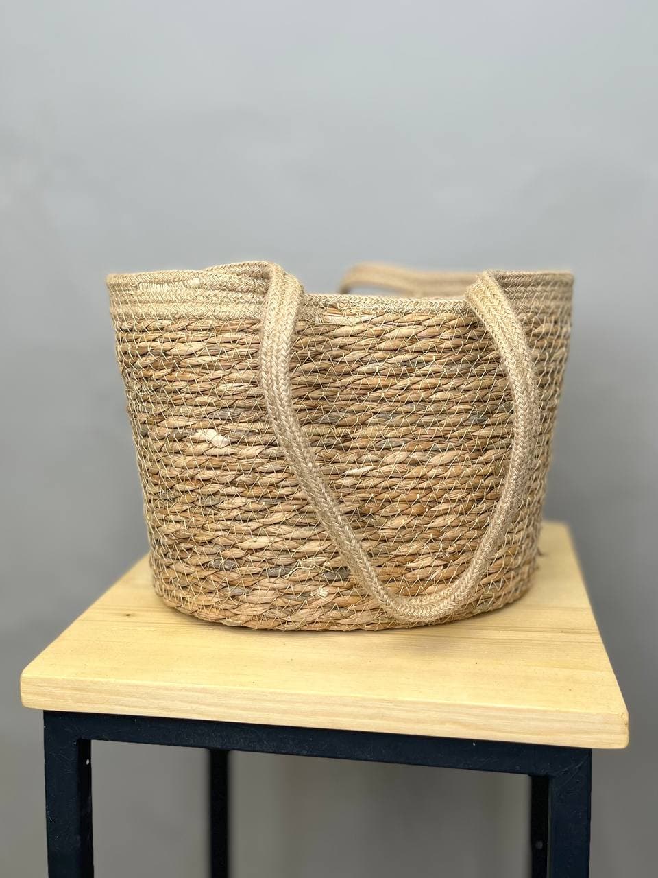 Корзина плетенная рогоз 30x20xH22xHH45 B25x18