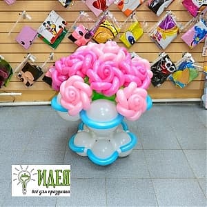 Корзина с розами Королева