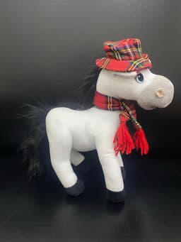 Лошадь в берете белая 30 см