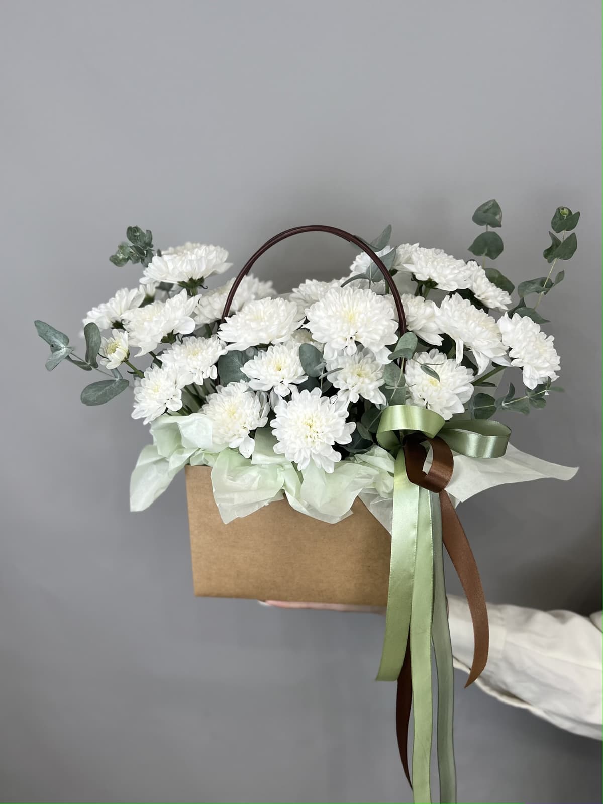 Нежная композиция из хризантем "Утро на алтае" M (2)