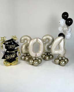 Оформление из шаров «Goodbye school»