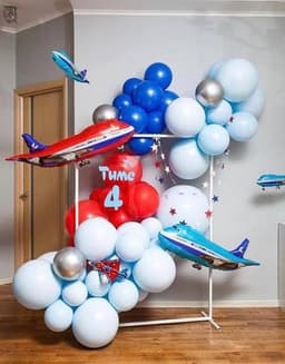 Оформление из шаров «Самолеты»