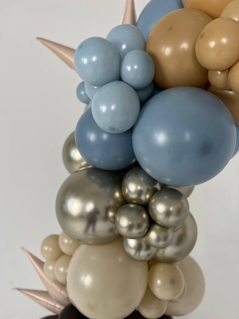 Оформление из шаров «Выпускной благородный»