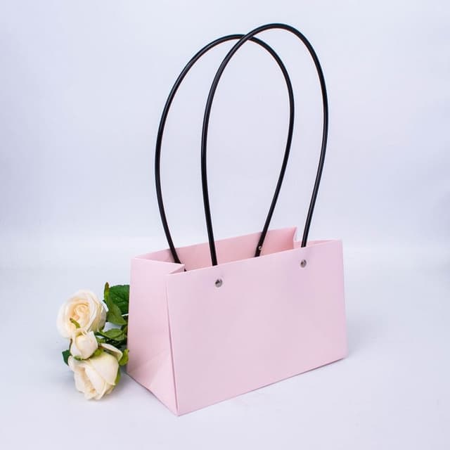 Пакет / Сумка под цветы Прямоугольник Розовый с пластиковой ручкой 22*14*11 см Пакет / Сумка под цветы Прямоугольник Розовый с пластиковой ручкой 22*14*11 см