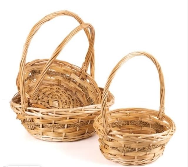 Плетеная корзина Ива натуральный круг 26*30*11 см Плетеная корзина Ива натуральный круг 26*30*11 см