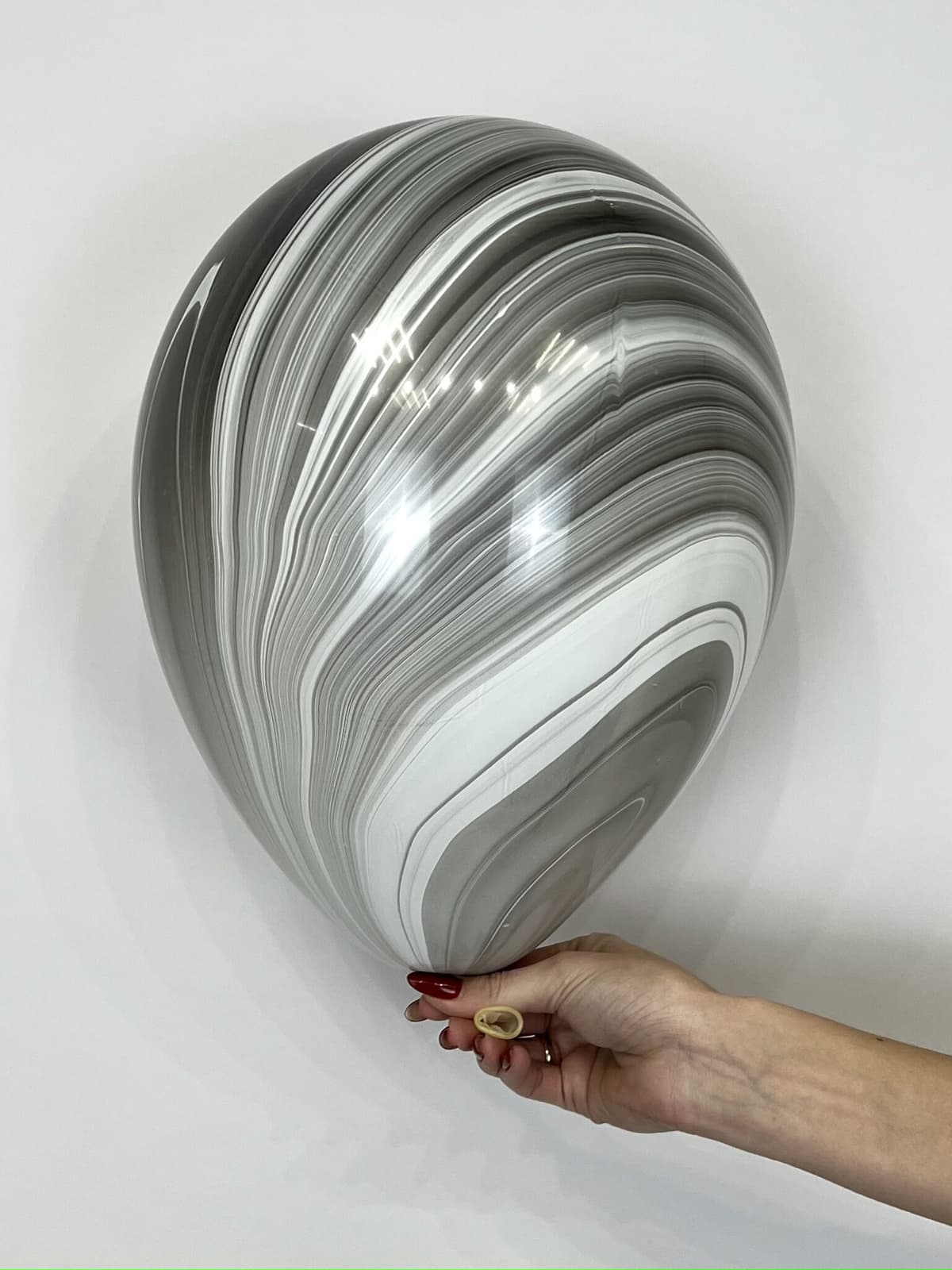 Q 11" Супер Агат Black White (Супер агат черно-белый)