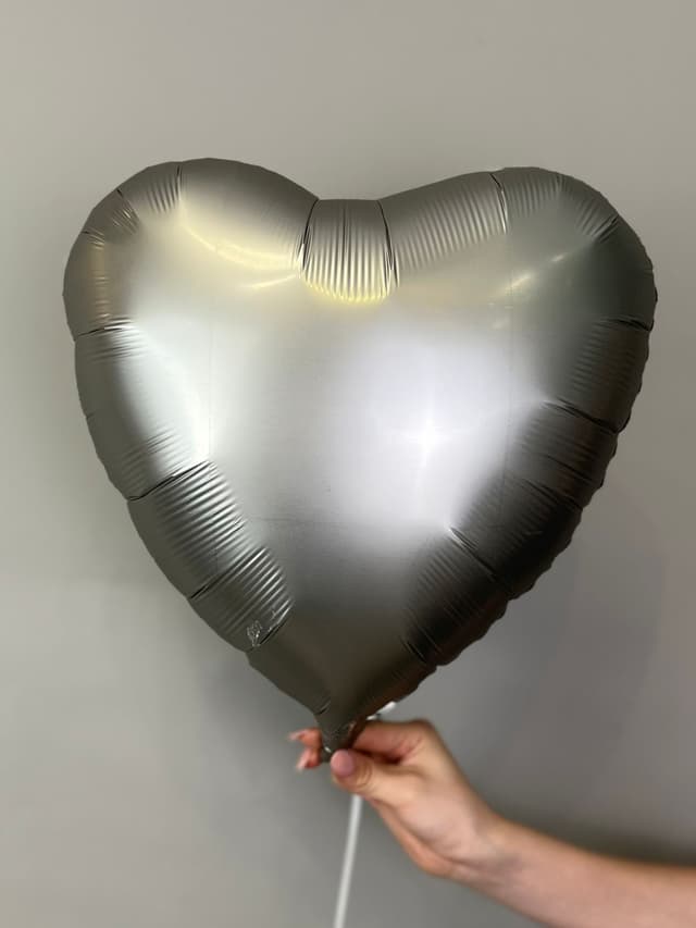 Сердца сатин 45 см серебро /ang Сердца сатин 45 см серебро /ang