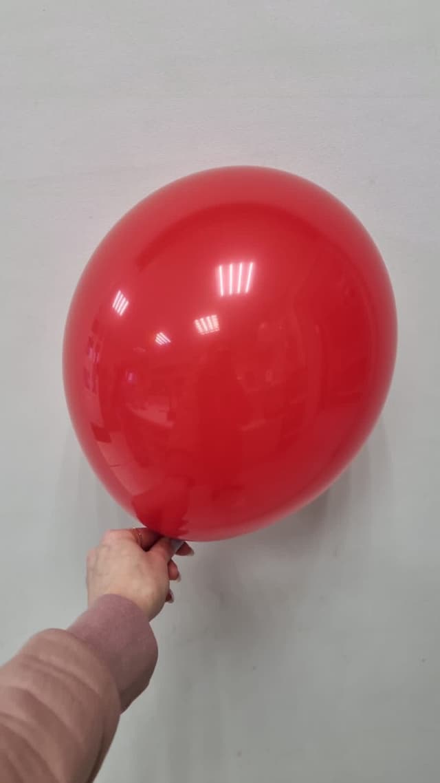 Шар даблстафф (шар в шаре) красный кристалл + красный пастель 30 см Шар даблстафф (шар в шаре) красный кристалл + красный пастель 30 см