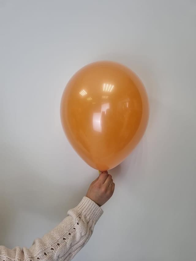 Шар даблстафф (шар в шаре) кристалл + оранжевый пастель 30 см Шар даблстафф (шар в шаре) кристалл + оранжевый пастель 30 см