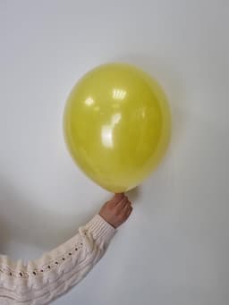 Шар даблстафф (шар в шаре) кристалл + желтый пастель 30 см