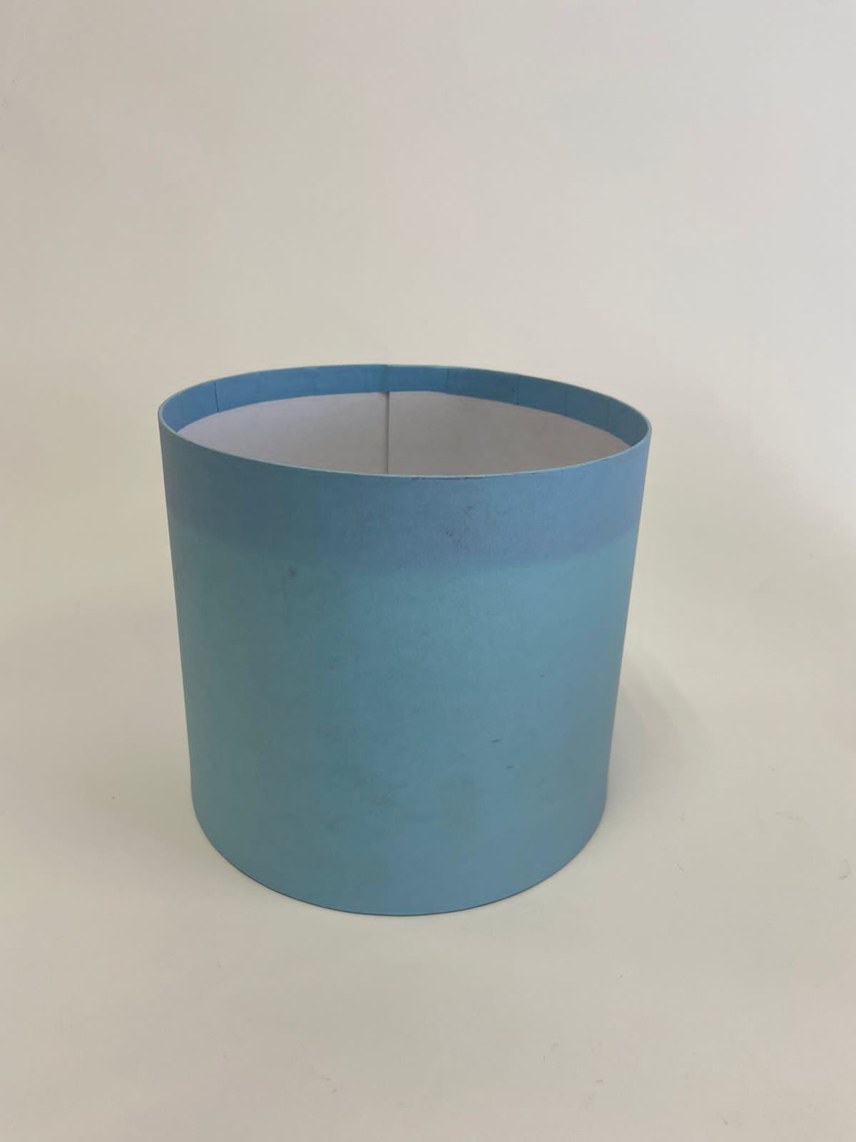 Шляпная коробка M (голубая) средняя 17.5 х 18h см