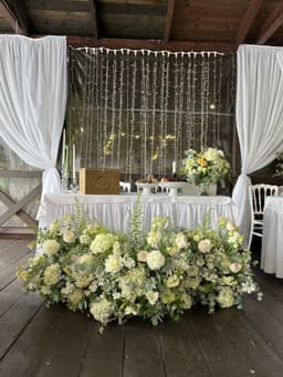 Свадебный президиум «vanila wedding»