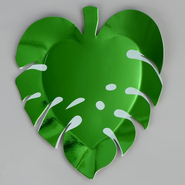 Тарелка одноразовая бумажная «Листик» Тарелка одноразовая бумажная «Листик»