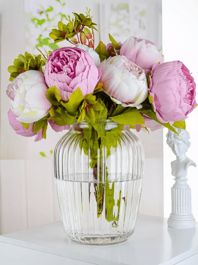 Ваза для цветов стеклянная "Рельеф" 19 х 15 см Ваза для цветов стеклянная "Рельеф" 19 х 15 см