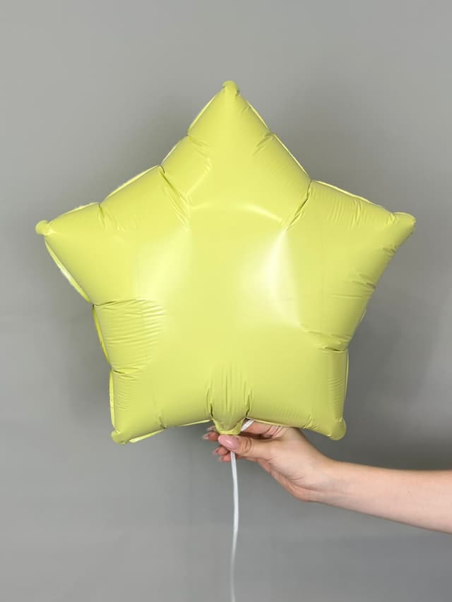 Звезды 45 см пастель желтые, матовые Звезды 45 см пастель желтые, матовые