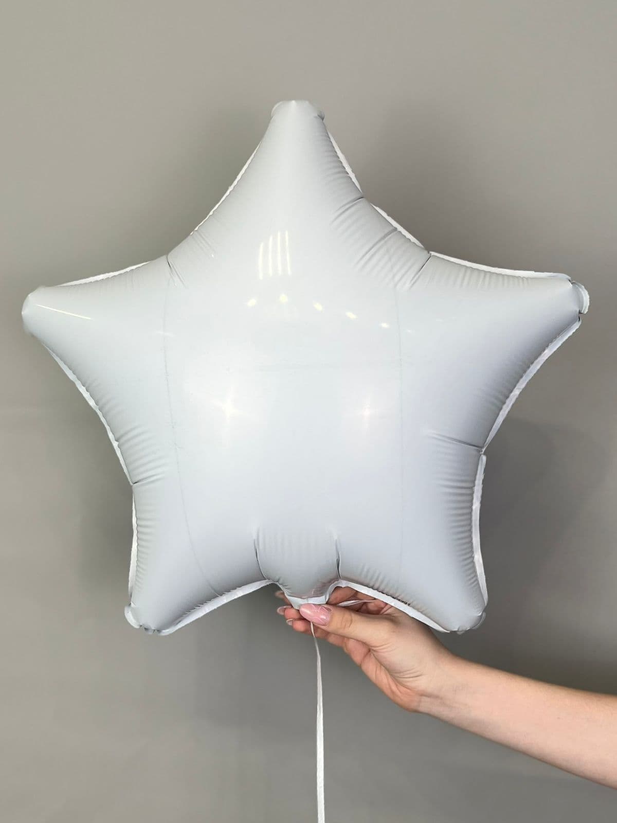 Звезды пастель 45 см белые